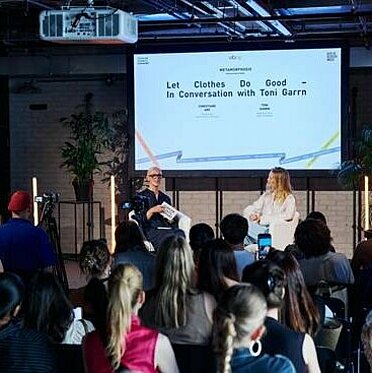 Paneldiskussion vor Publikum